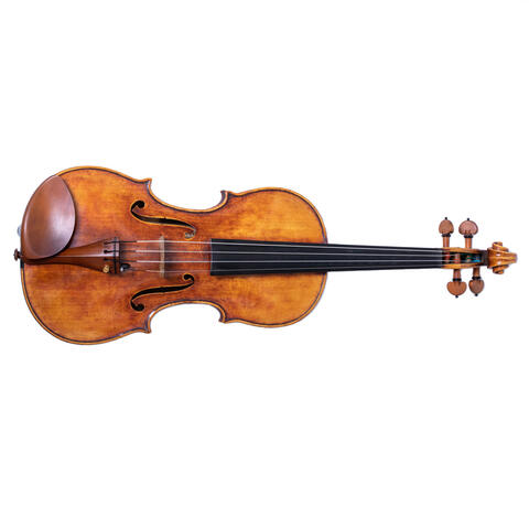 Photography DY100 strings on violin preview